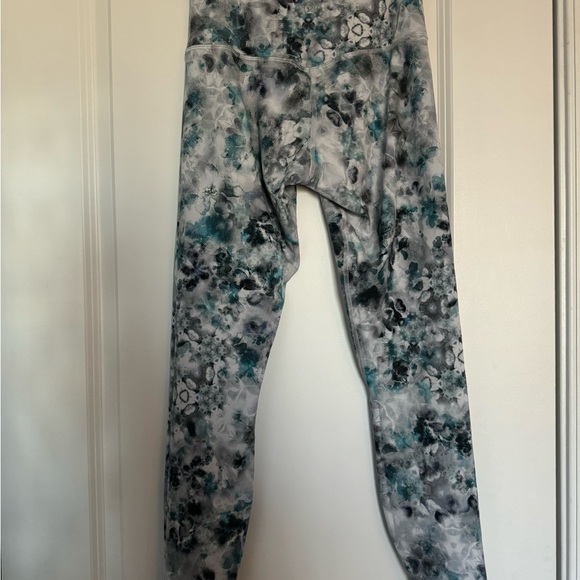Lululemon Align High Rise Pant 25” - Kaleidofloral Multi - Picture 2 of 4